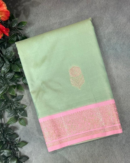 Pastel green small border semi soft-10 silk saree